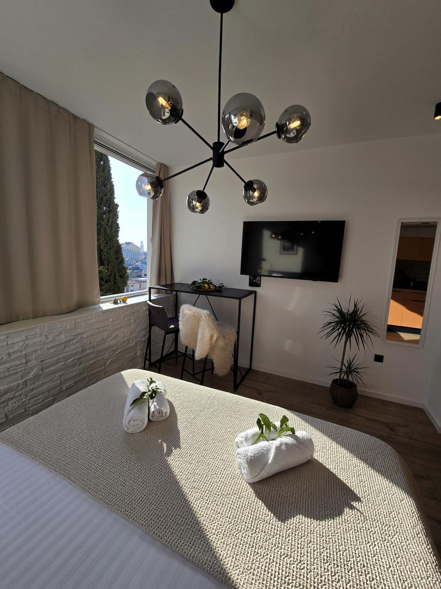 Brnistra Suites Split Buitenkant foto